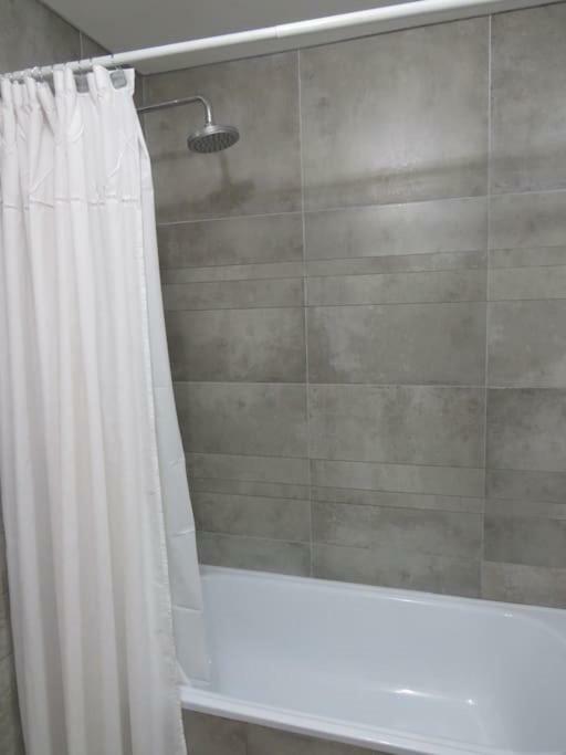 דירות בואנוס איירס Departamento En Torre De Alta Categoria Con Amenities Excelente Ubicacion En Recoleta מראה חיצוני תמונה
